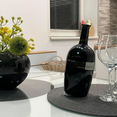 Prestige Apartment Нови Сад Екстериор снимка